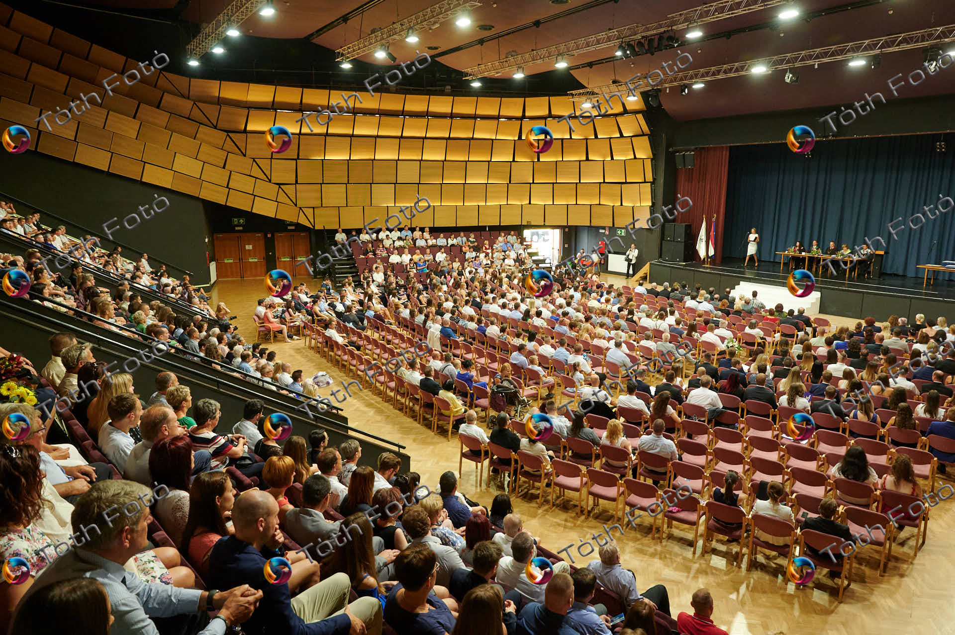 ELTE-SEK Diplomaosztók